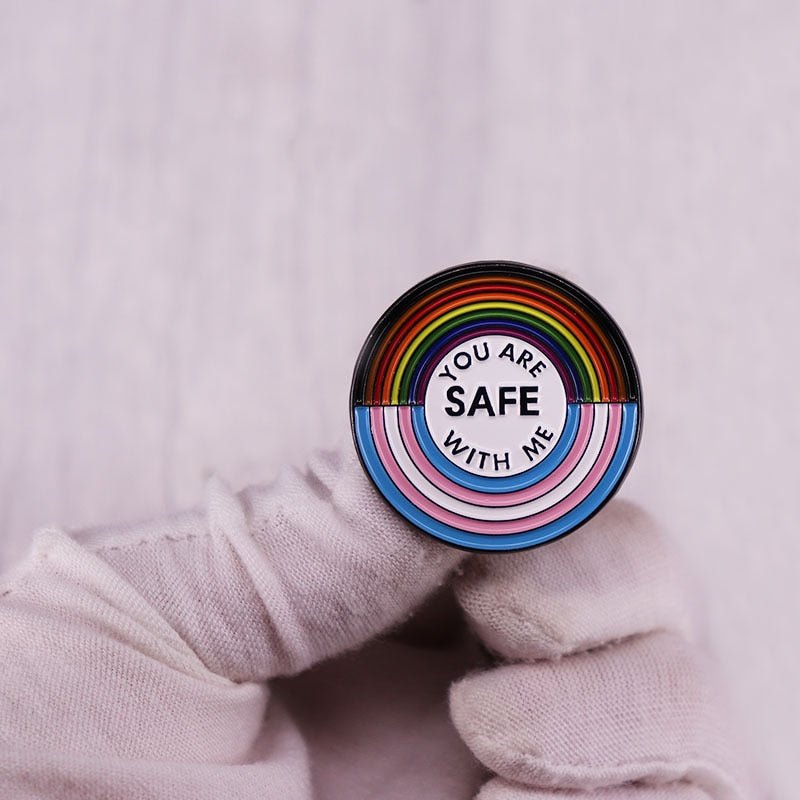 Pride LGBT Lovers Enamel Brooch - K&L Trending Products