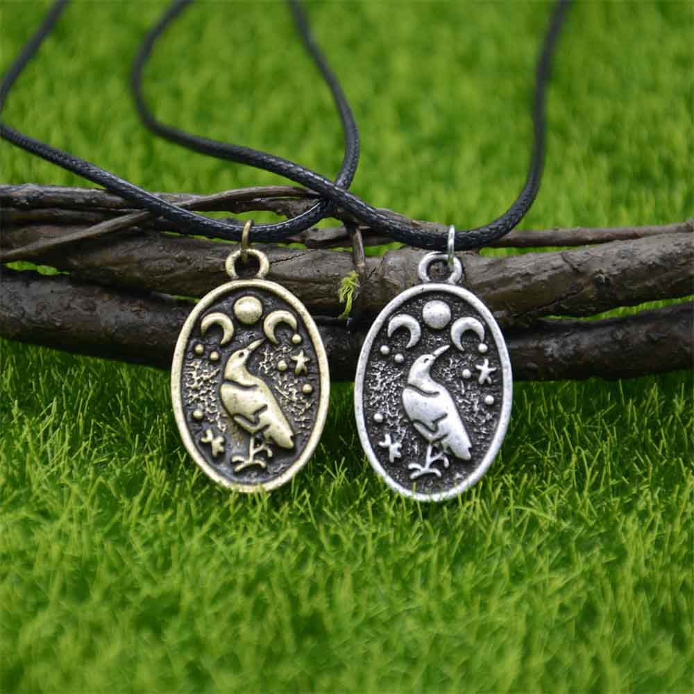 Viking Amulet Necklace - K&L Trending Products
